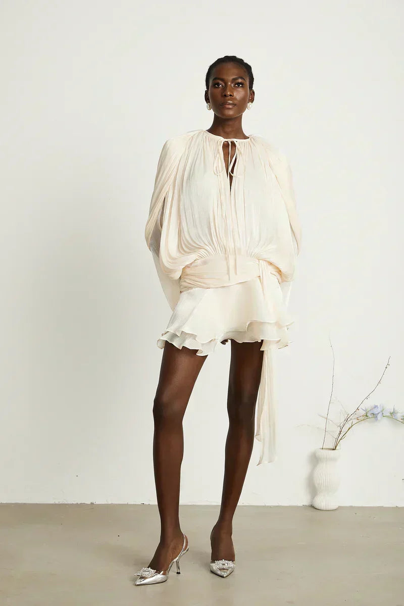 Balloon-Sleeve Dress with Defined Waist | Flowy Midi Dress for Elegant Occasions