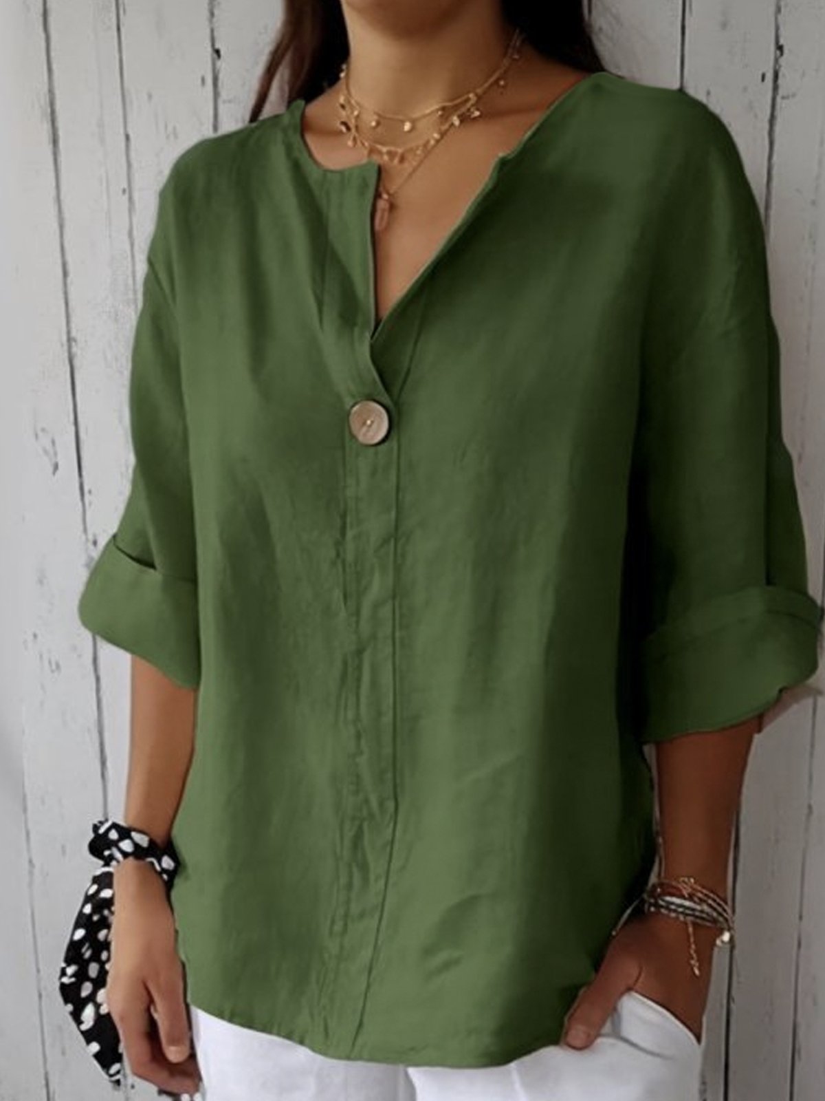 Women's Buttoned Blouse