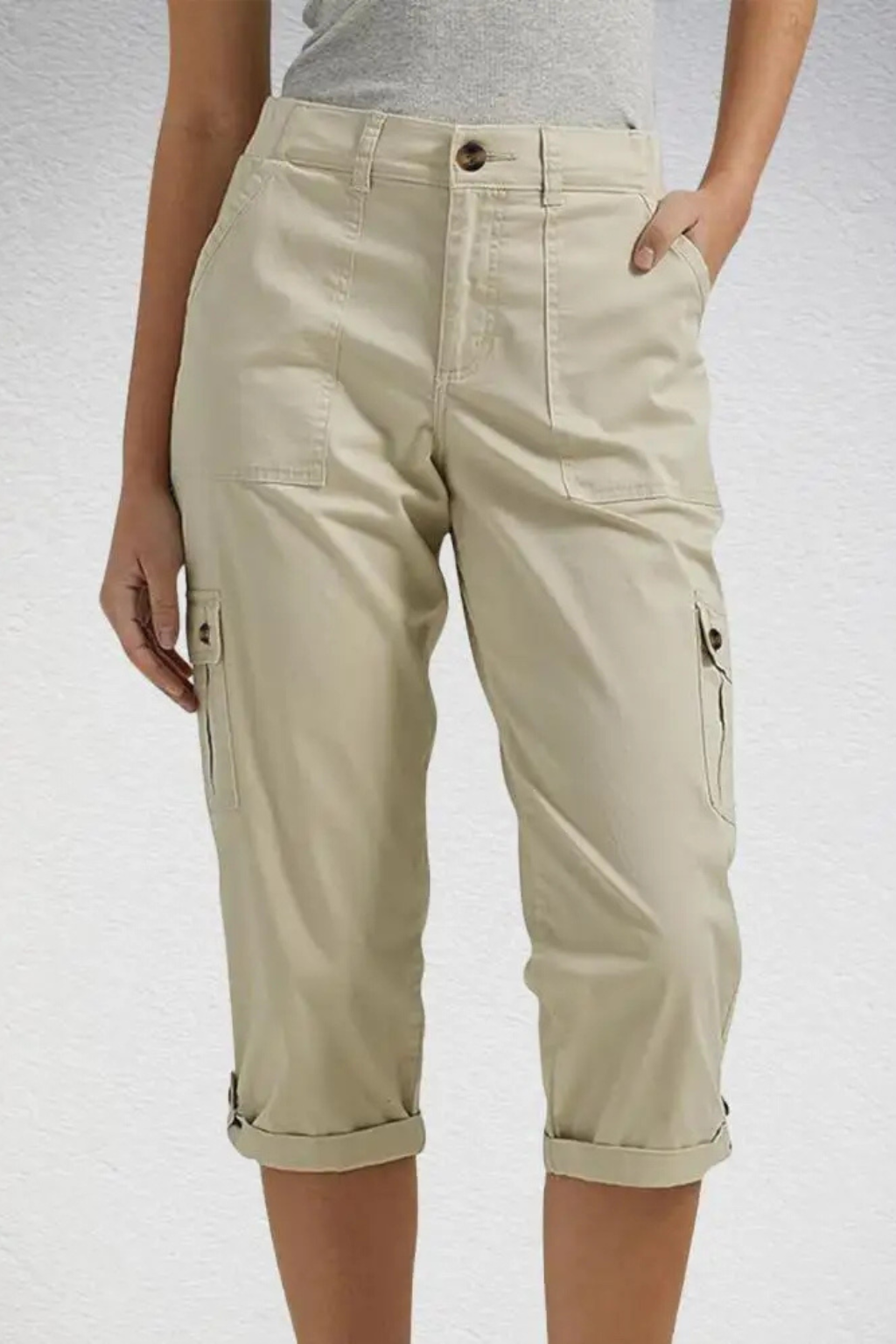 Women's Cropped Cargo Pants