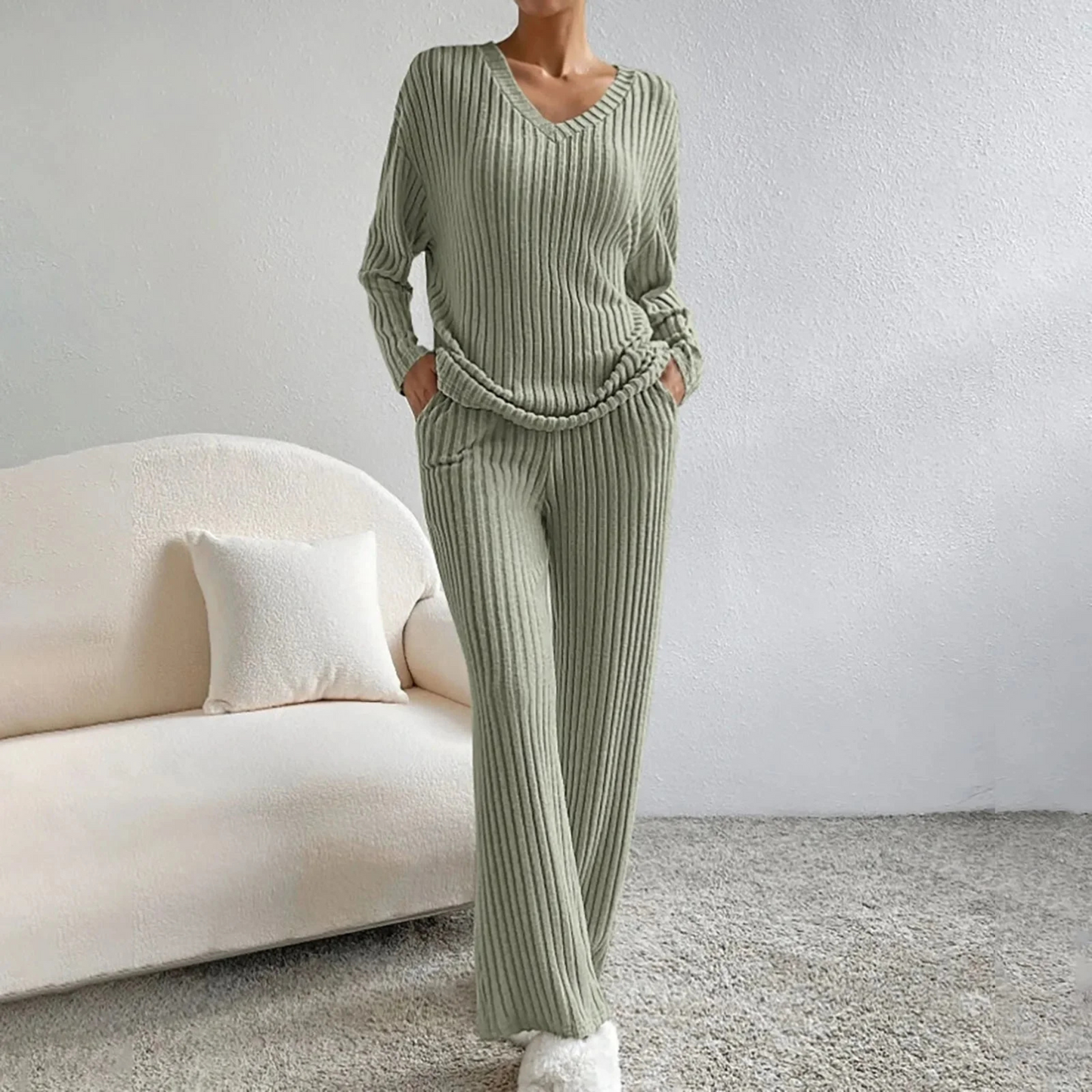 Women's Long-Sleeve Knit Set