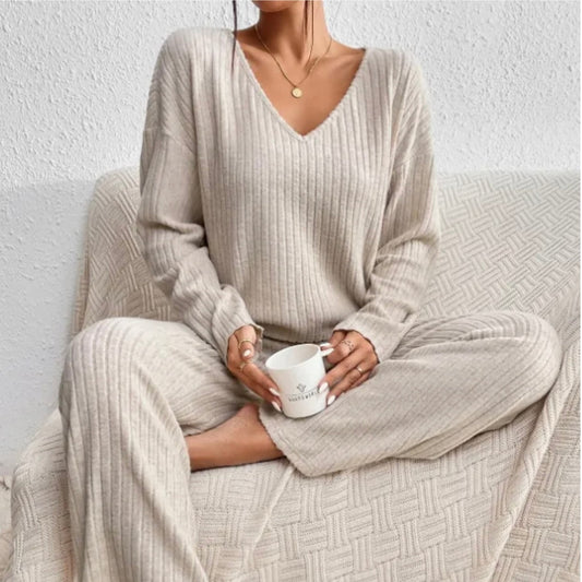 Women's Long-Sleeve Knit Set