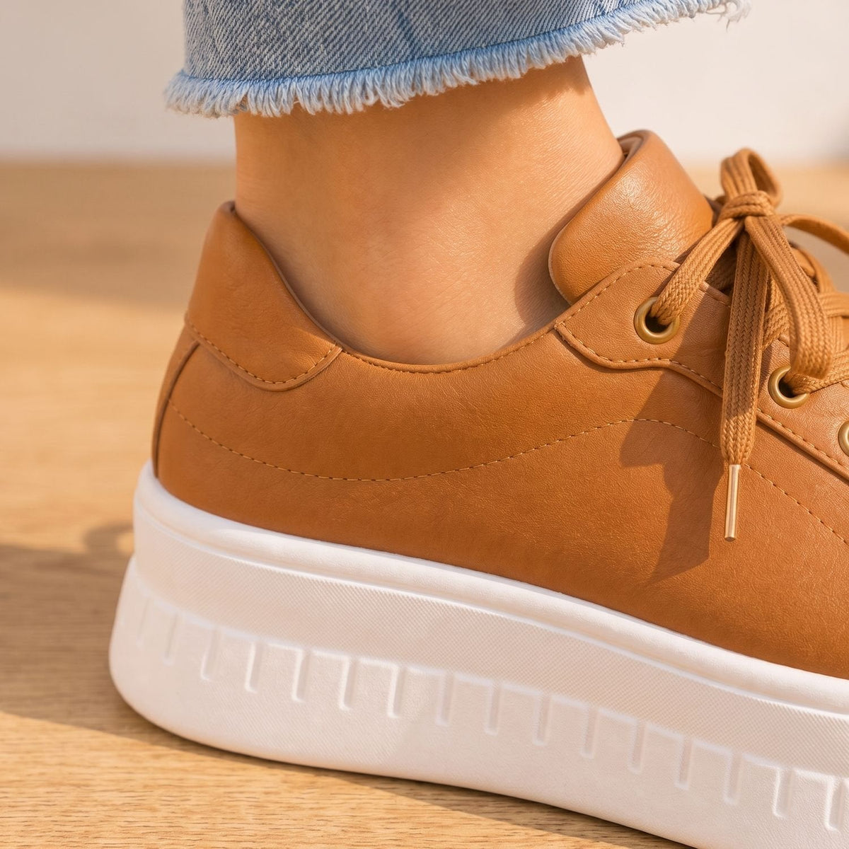 Women's Orthopedic Arch-Support Lace-Up Platform Sneakers