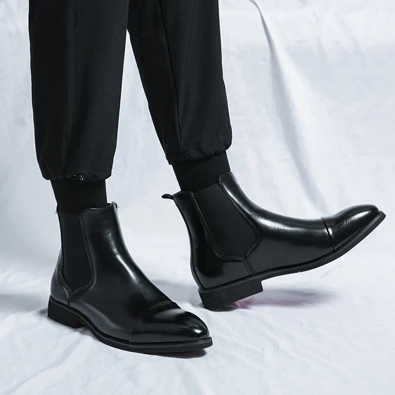 Image of Allen | Men's Chelsea Pull-On Ankle Boots