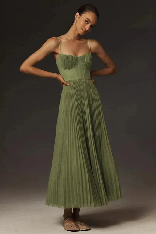 Image of Brianna | Women's Sleeveless Pleated Midi Dress