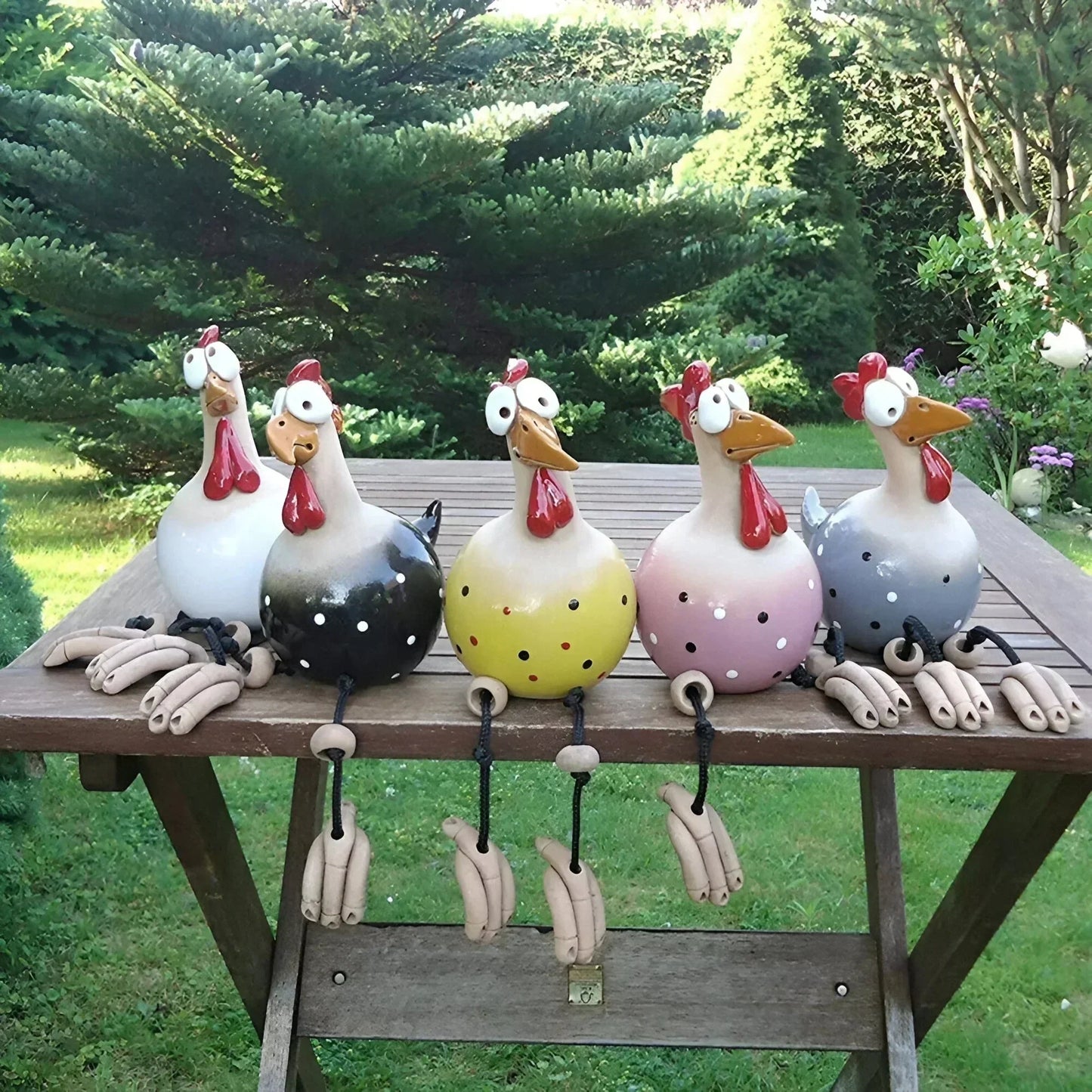 Colourful Metal Hen Garden Sculpture - Charming Outdoor Decor