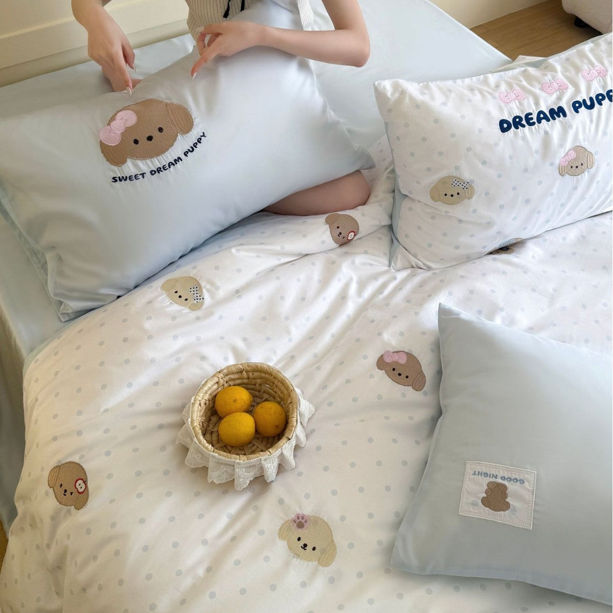 Cotton Sateen Bedding Set with Puppy Embroidery and Extra-Soft Finish