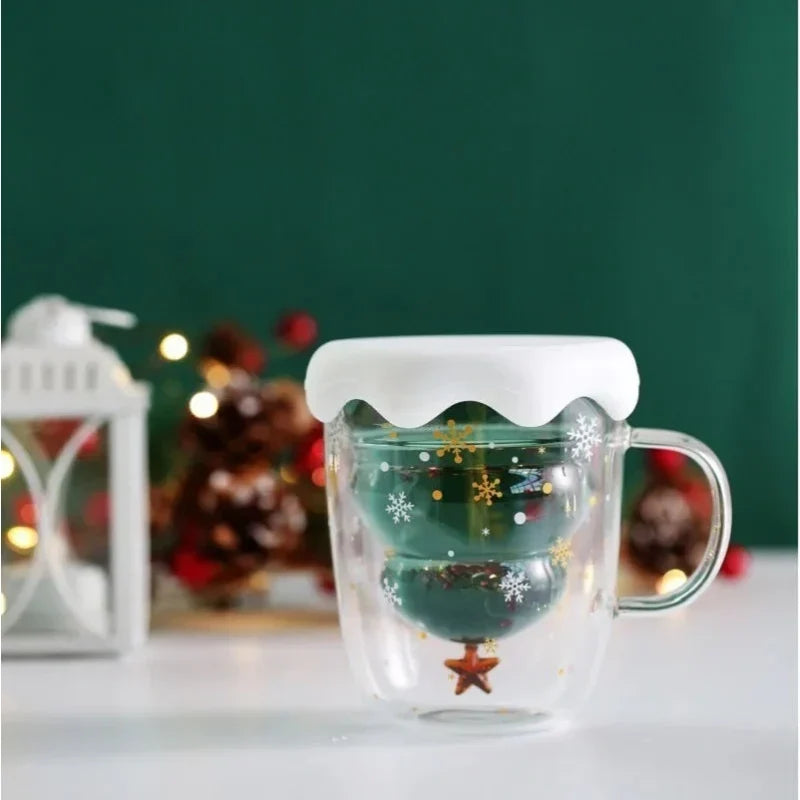Double-Wall Glass Mug with Christmas Tree Design, Lid, and Snowflake Details (300 ml)