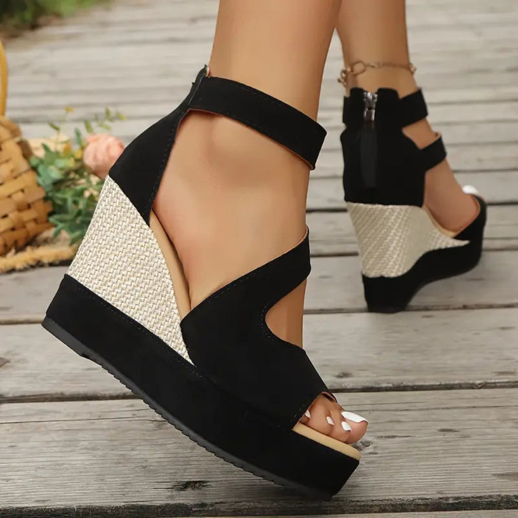 Elegant Wedge Sandals with Platform Heel