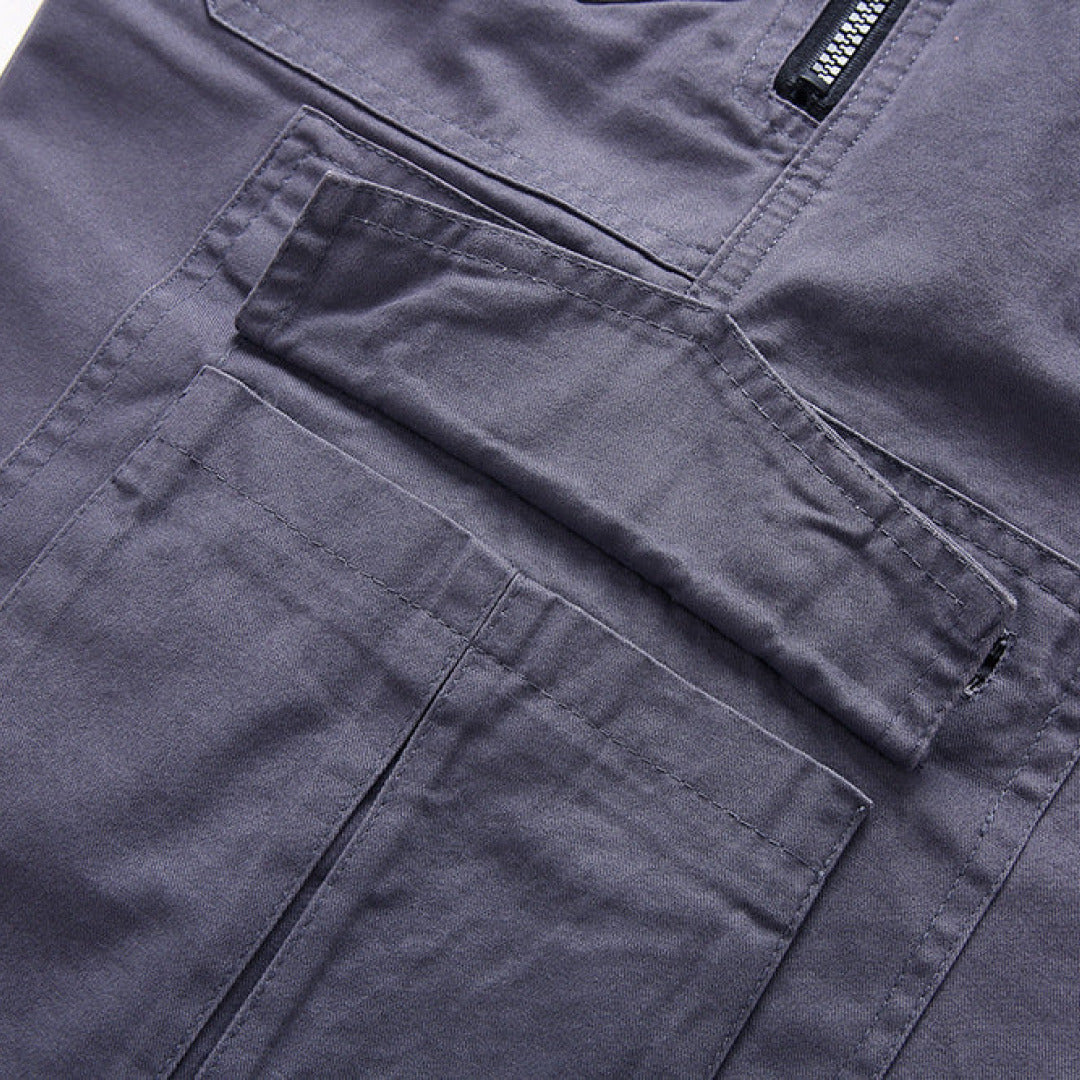 Image of Francis | Men's Cargo Knee-Length Shorts