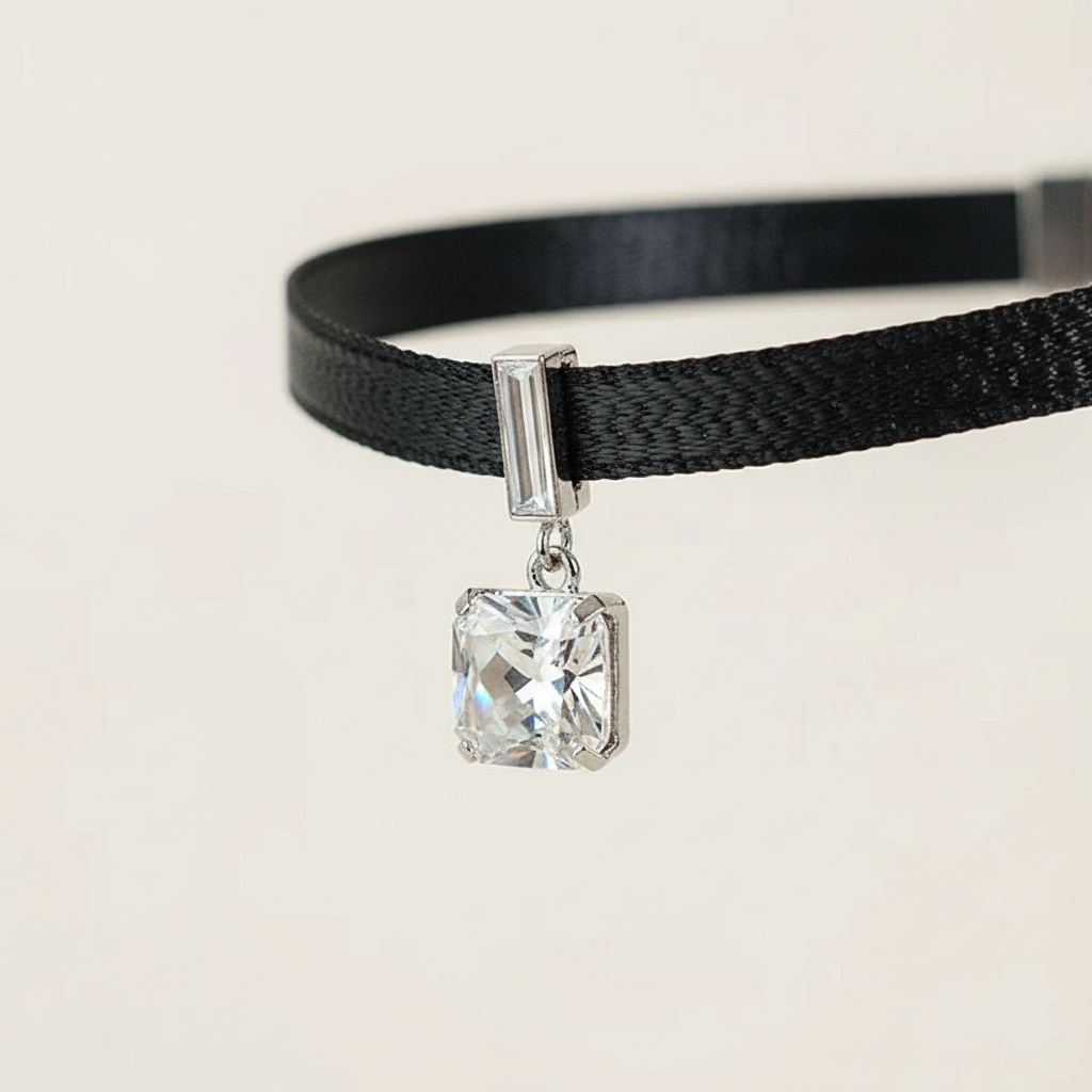 Gothic Style Glamour Choker Necklace