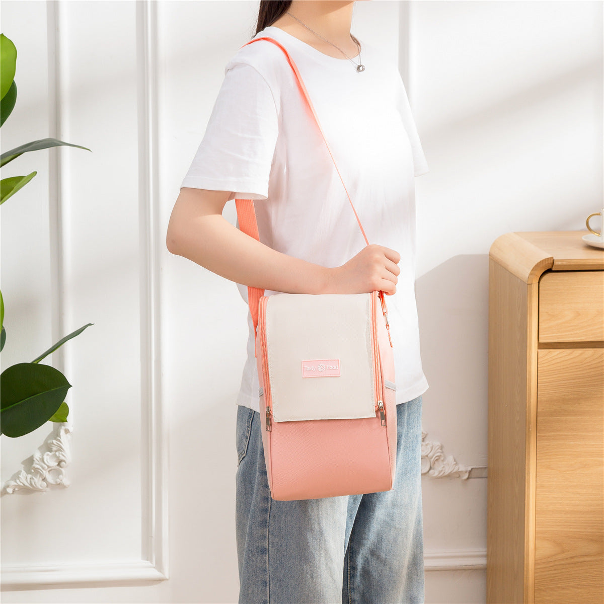 Insulated Food Carrier Bag