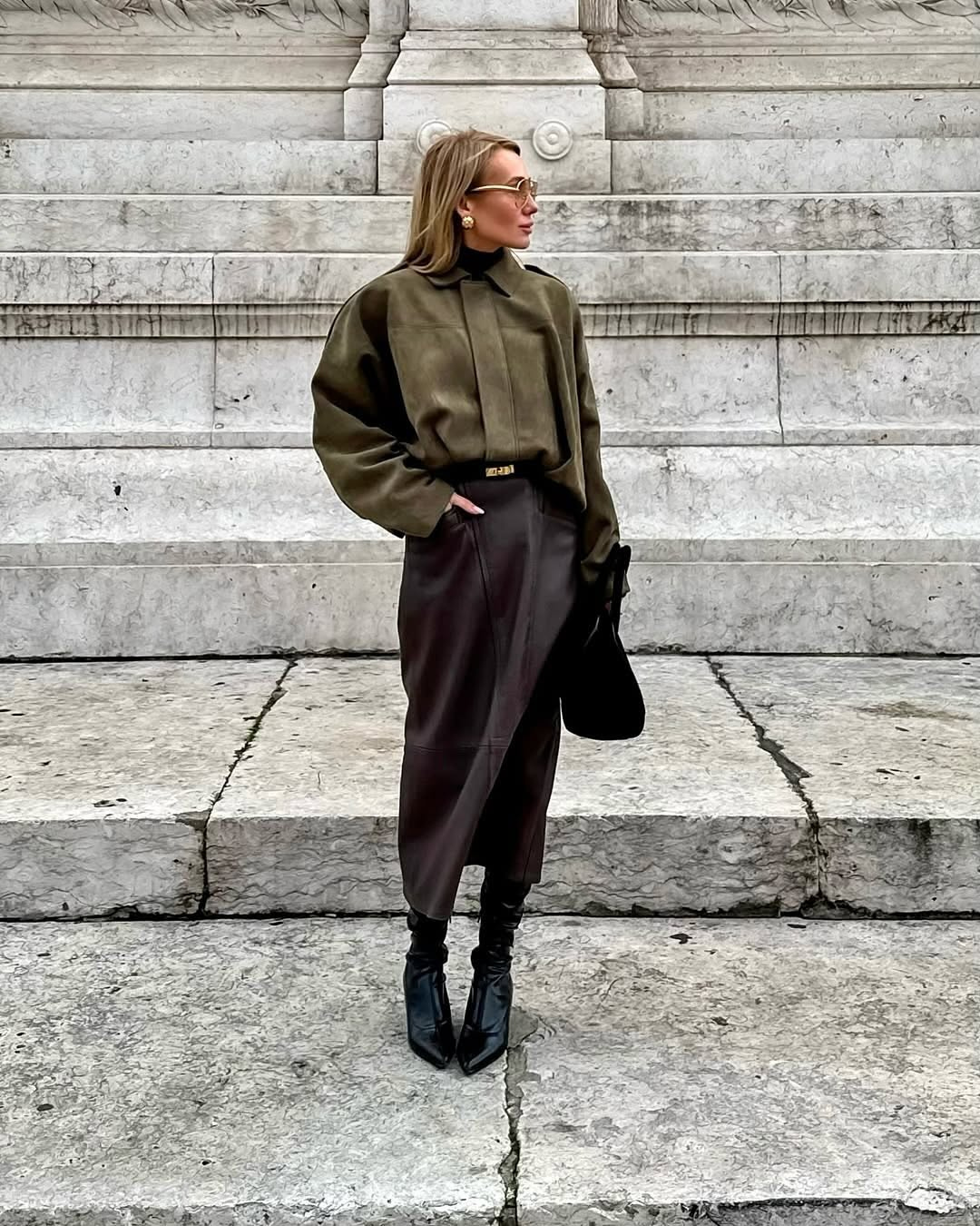 Image of Janine | Women's Cropped Oversized Jacket