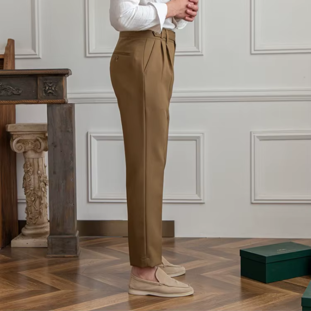 Image of Kelvin | Men's Pleated Dress Pants
