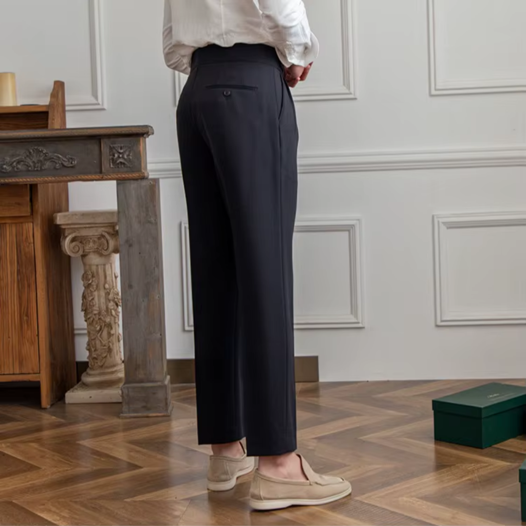 Image of Kelvin | Men's Pleated Dress Pants