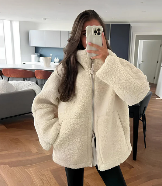Image of Lila | Women's Oversized Full-Zip Jacket