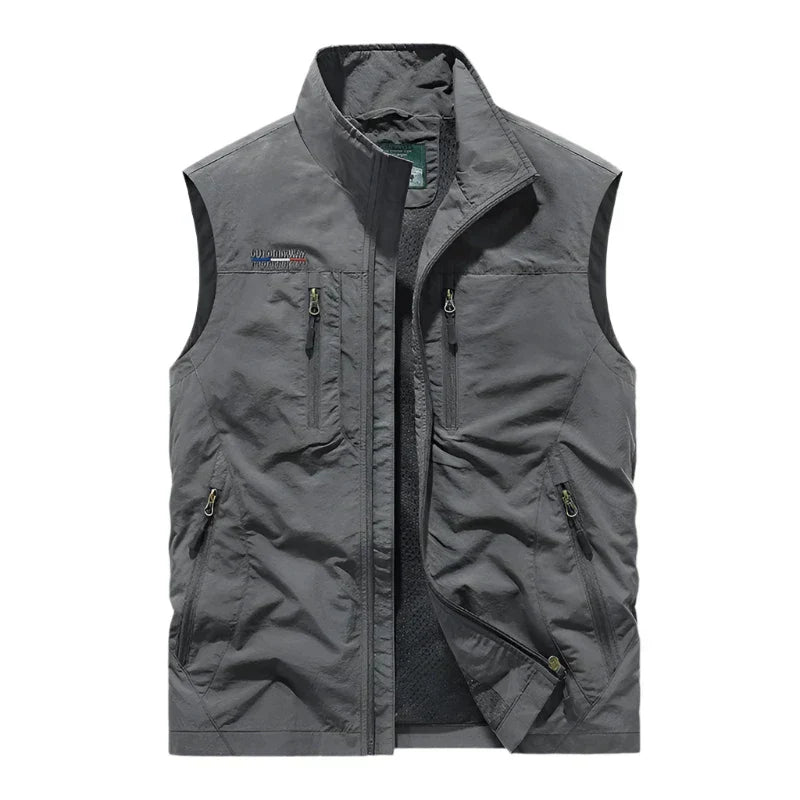 Image of Luke | Men's Full Zip Outdoor Vest