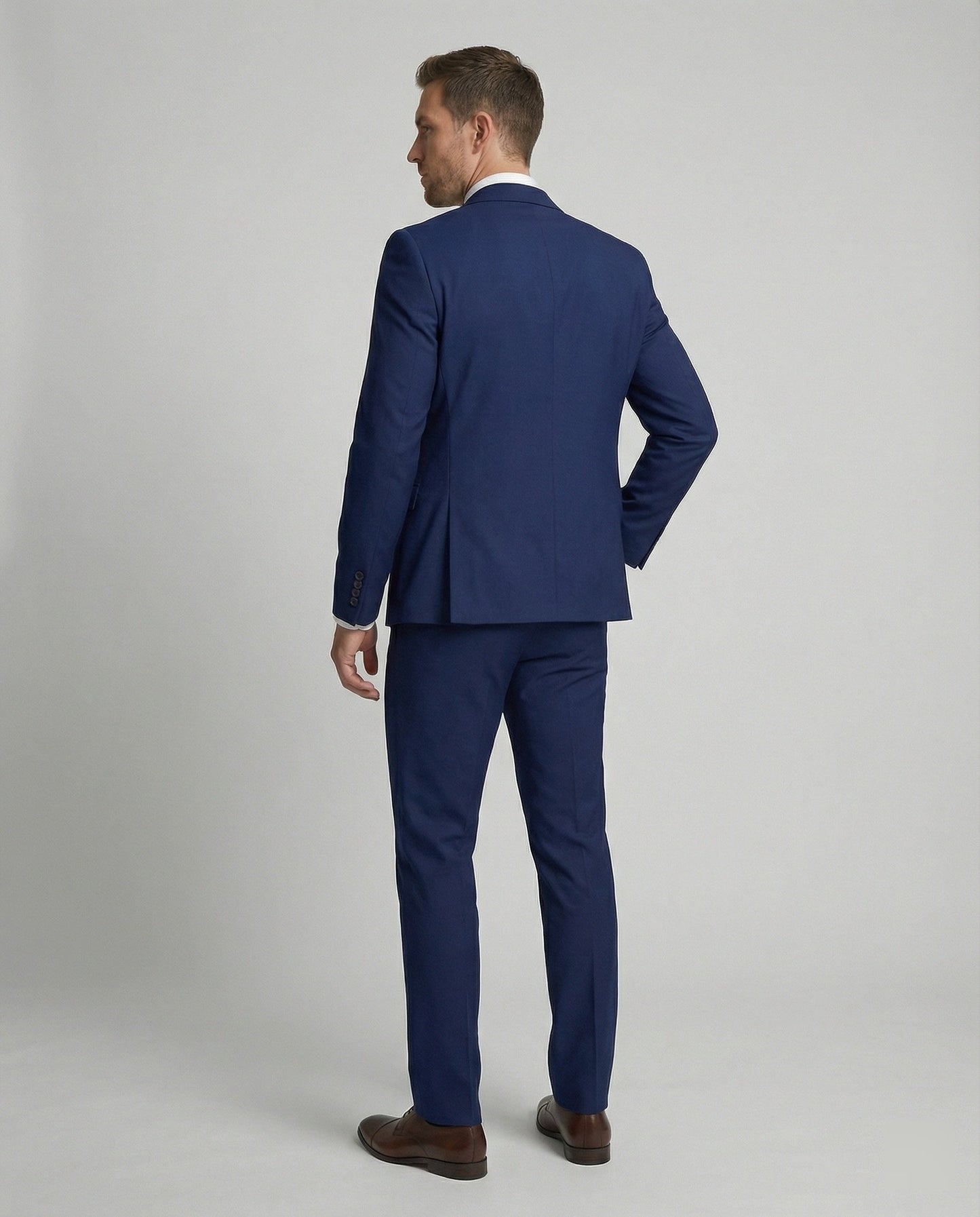 Men's Classic Three-Piece Suit for Formal Occasions