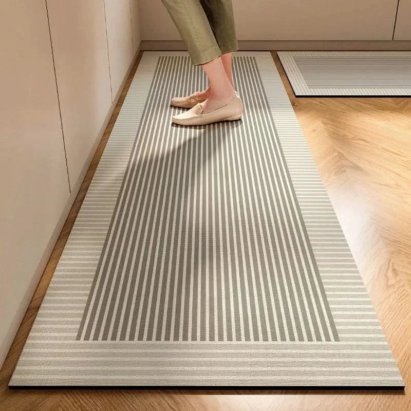 Minimalist Non-Slip Kitchen Mat – Easy to Clean