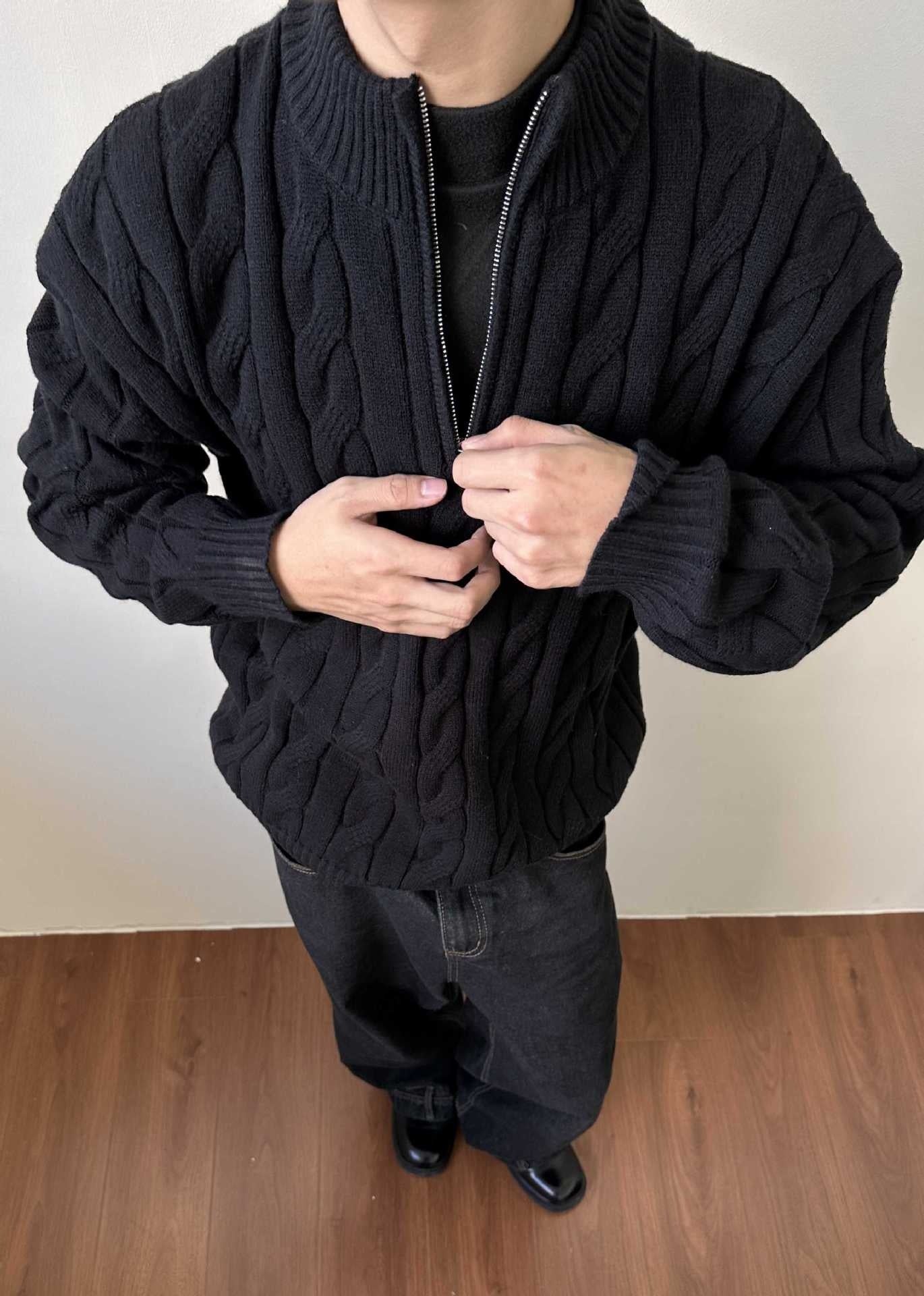 Image of Oscar | Men's Cable Knit Quarter Zip Sweater