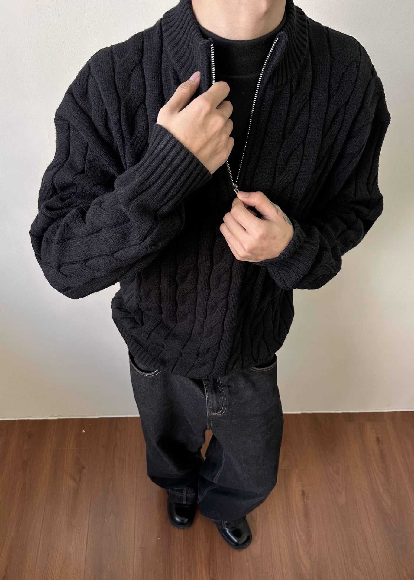 Image of Oscar | Men's Cable Knit Quarter Zip Sweater