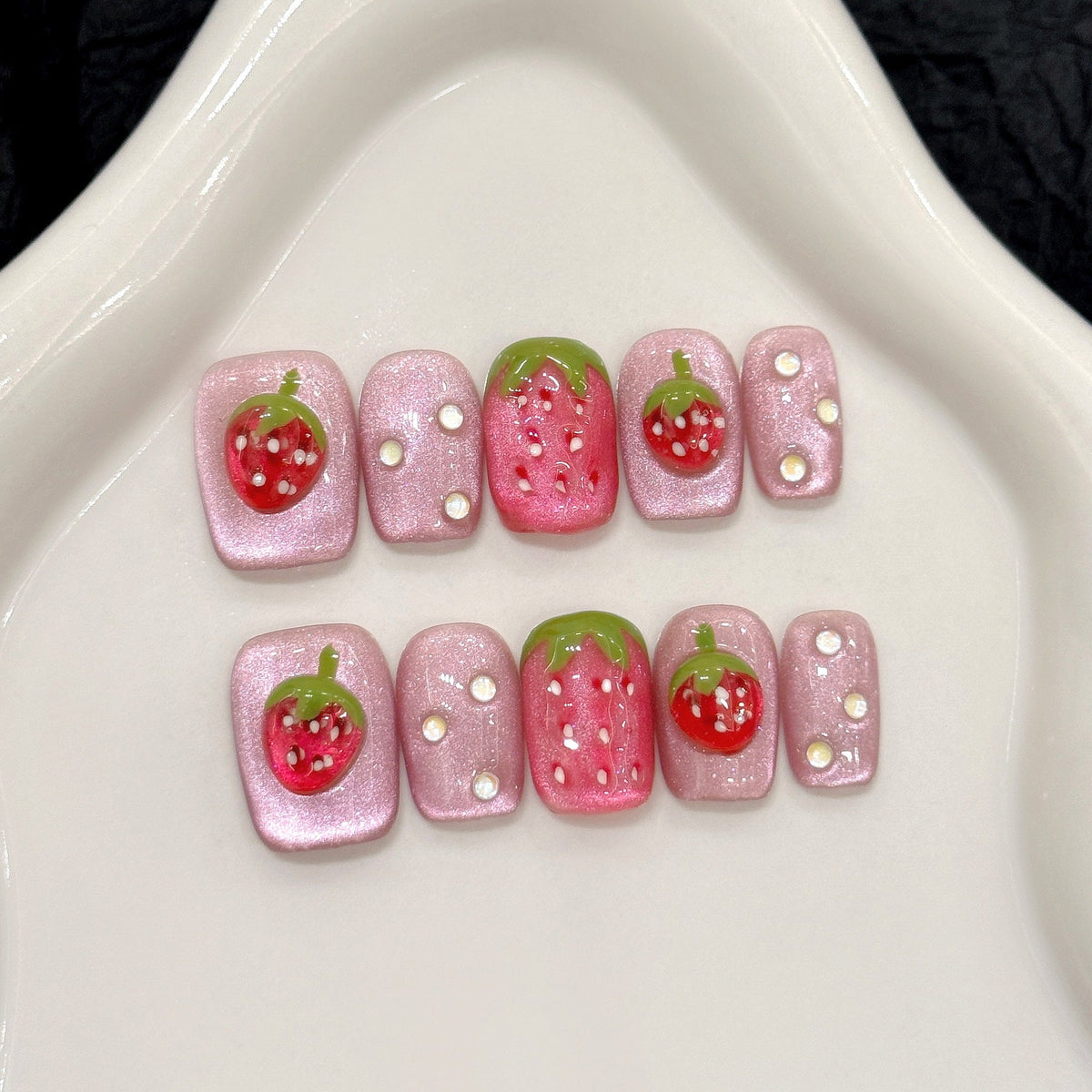 Strawberry-Themed Press-On Nail Set