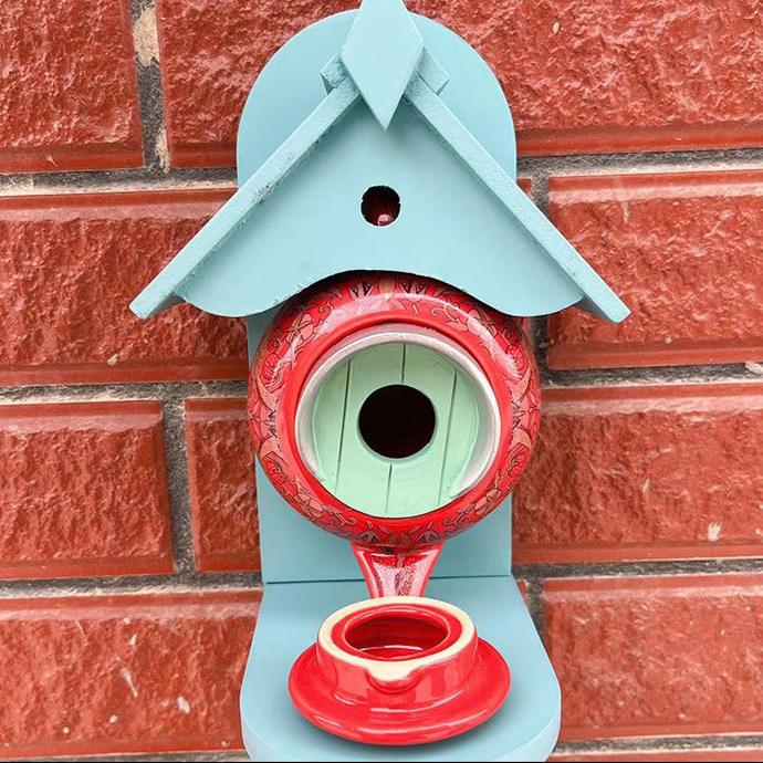 Teapot Birdhouse Feeder