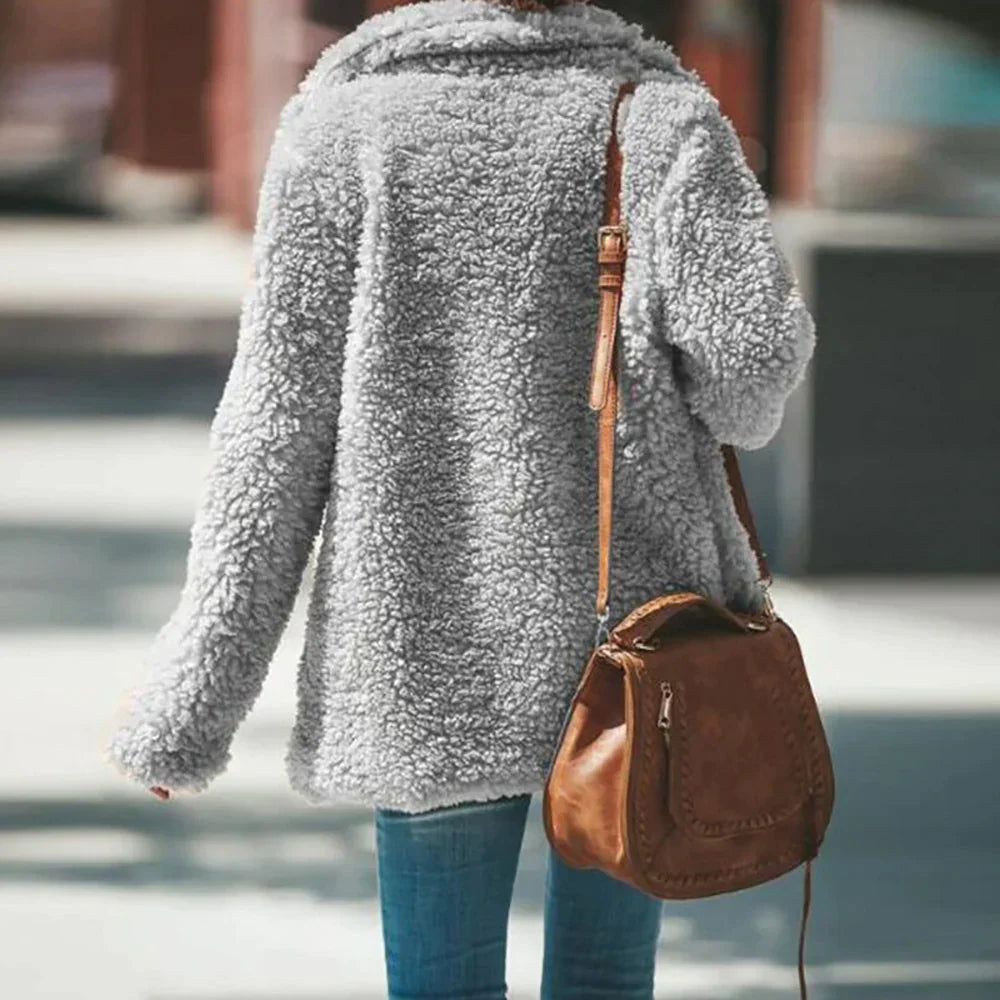Image of Virginia | Women's Relaxed Fit Teddy Jacket