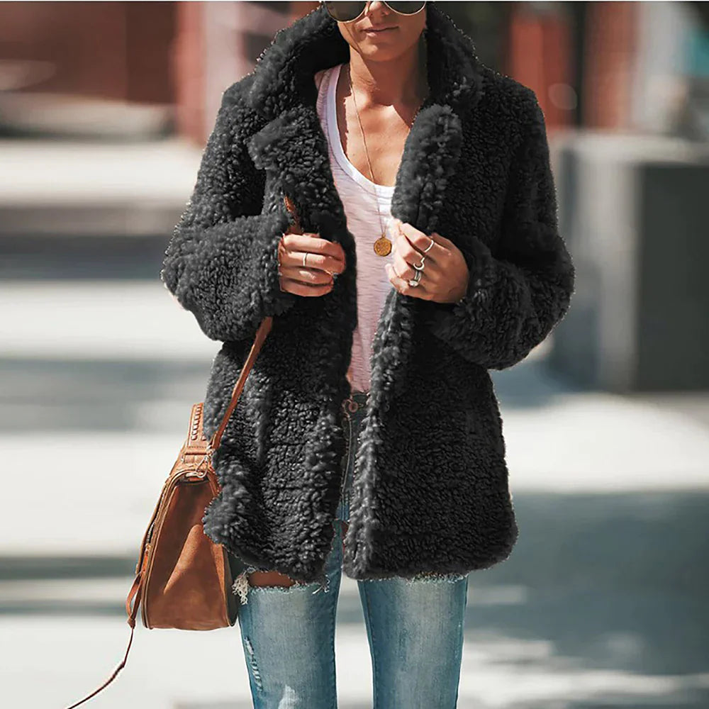 Image of Virginia | Women's Relaxed Fit Teddy Jacket