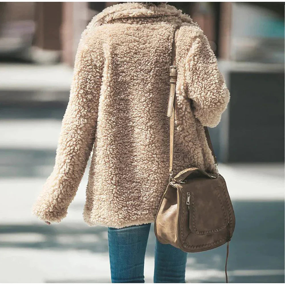 Image of Virginia | Women's Relaxed Fit Teddy Jacket