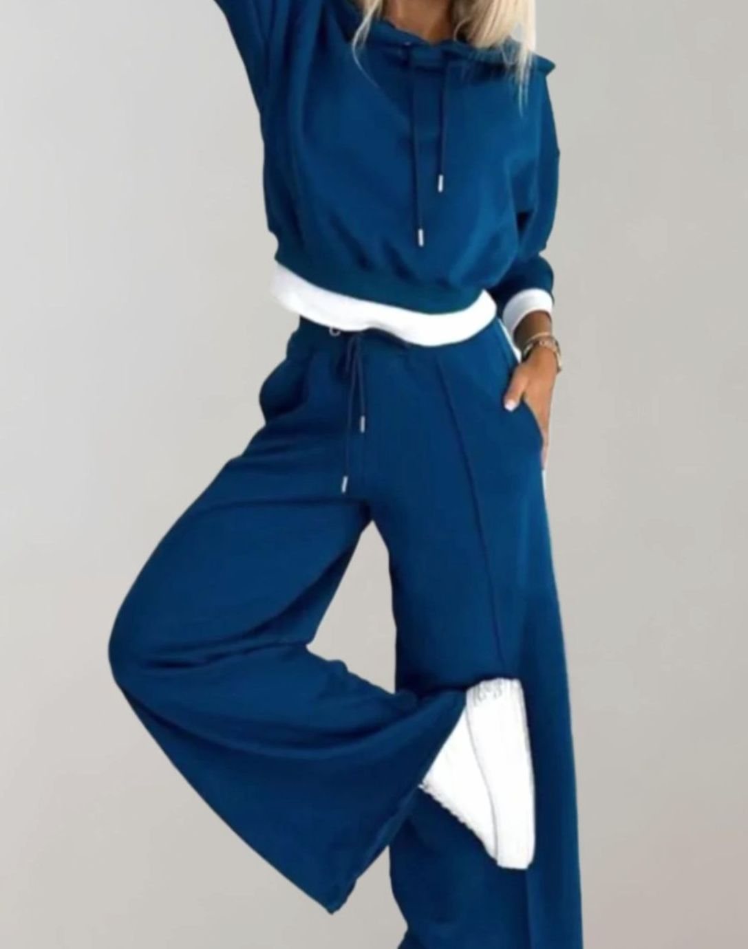 Women's Cropped Hoodie and Wide-Leg Drawstring Trackpants Set