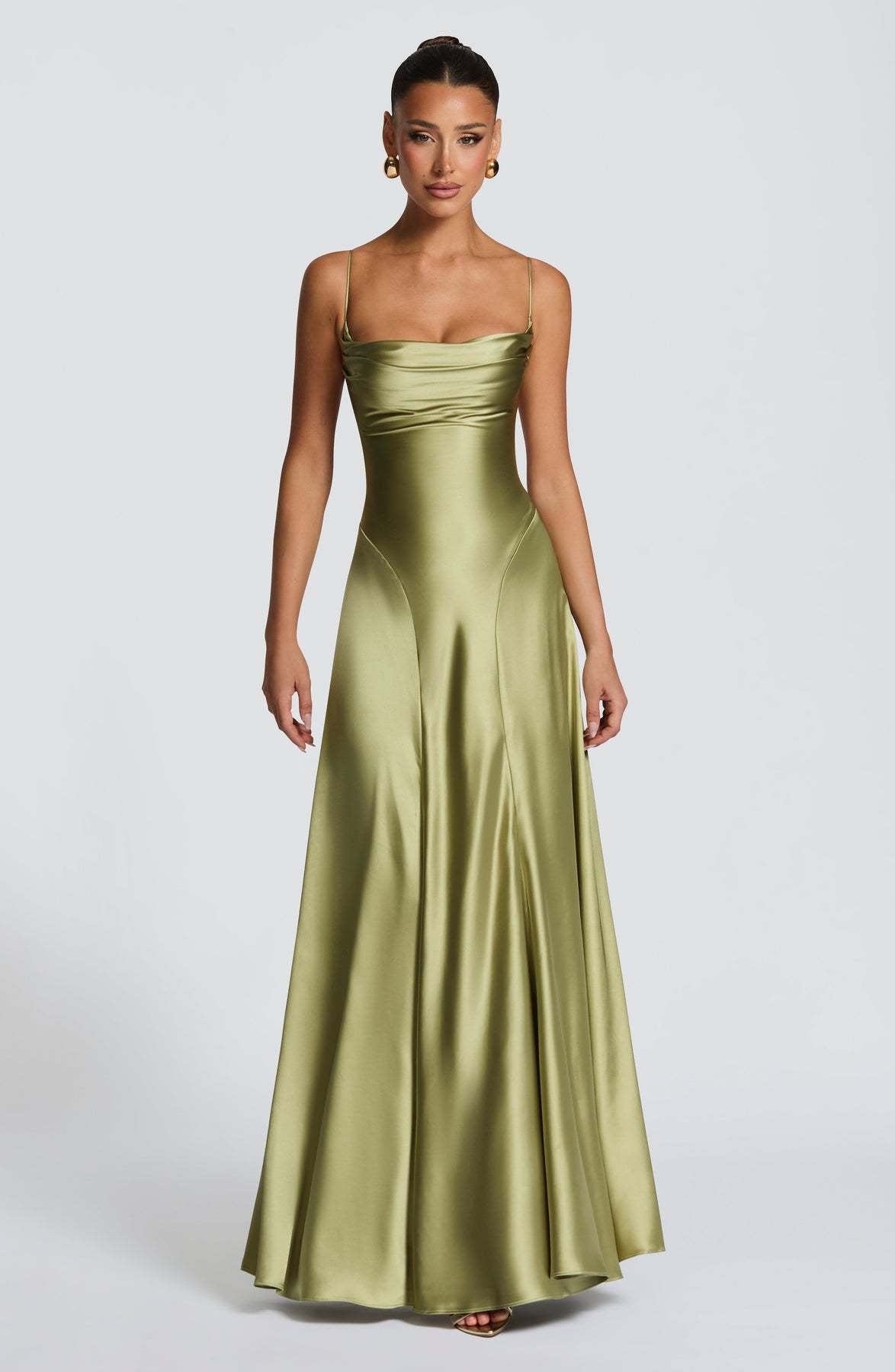 Women's Elegant Maxi Dress with Refined Spaghetti Straps and Flowing Satin