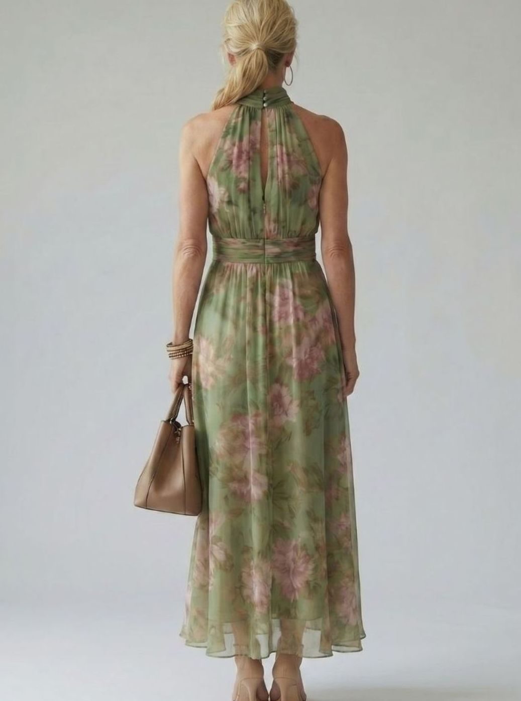 Women's Floral Gathered Halter Maxi Dress with Defined Waist
