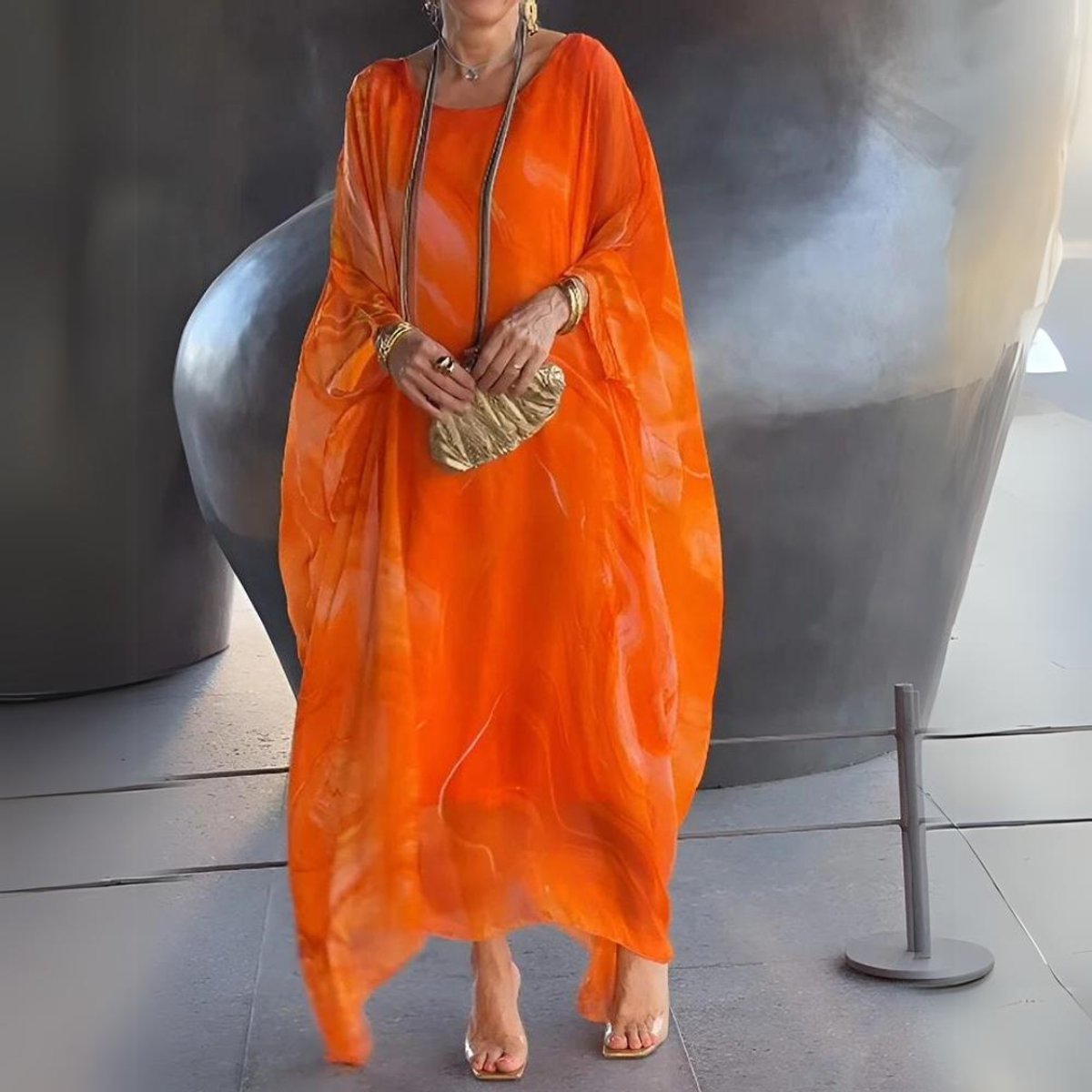 Women's Flowy Batwing Long Sleeve Dress With Maxi Silhouette