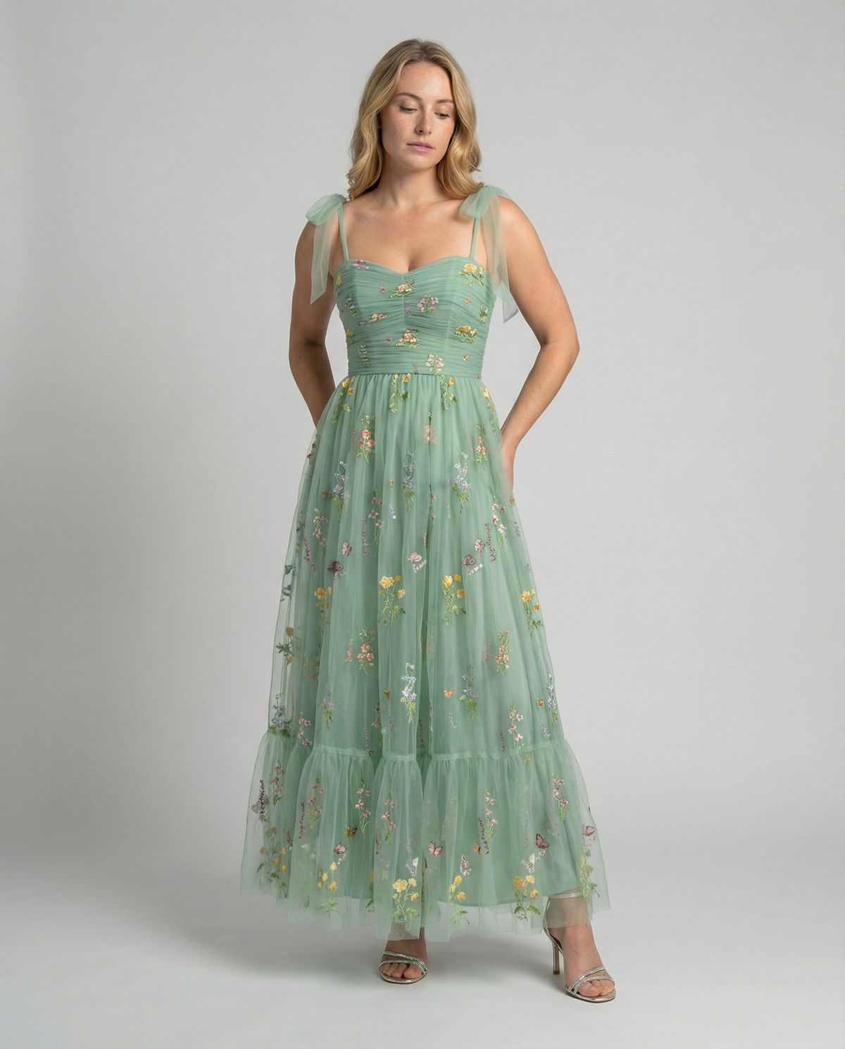 Women's Long Floral Embroidered Tulle Ball Gown