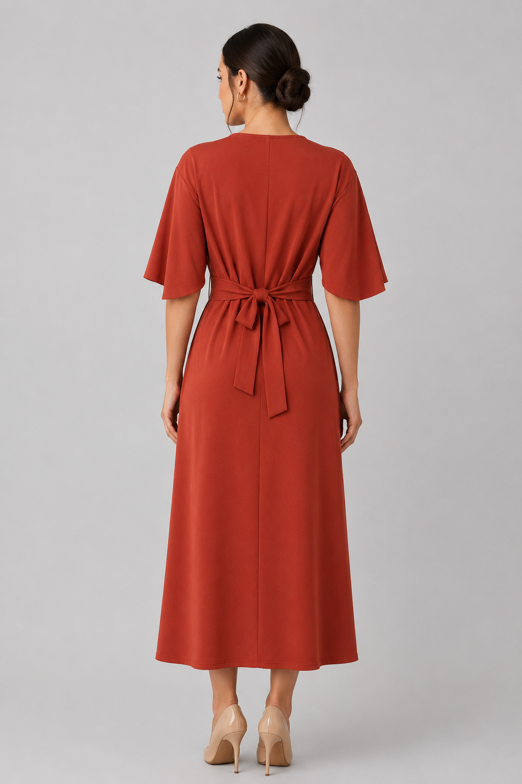Women's Midi Dress with Wide Sleeves and Belt