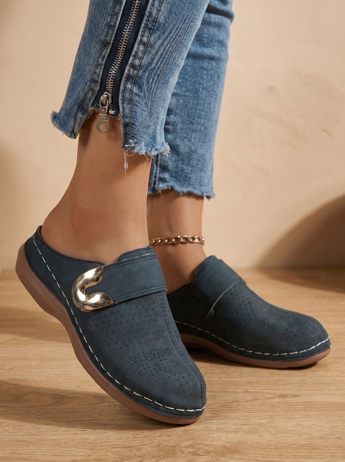 Women's Orthopedic Honeycomb-Textured Velcro Slip-On Mule Clogs