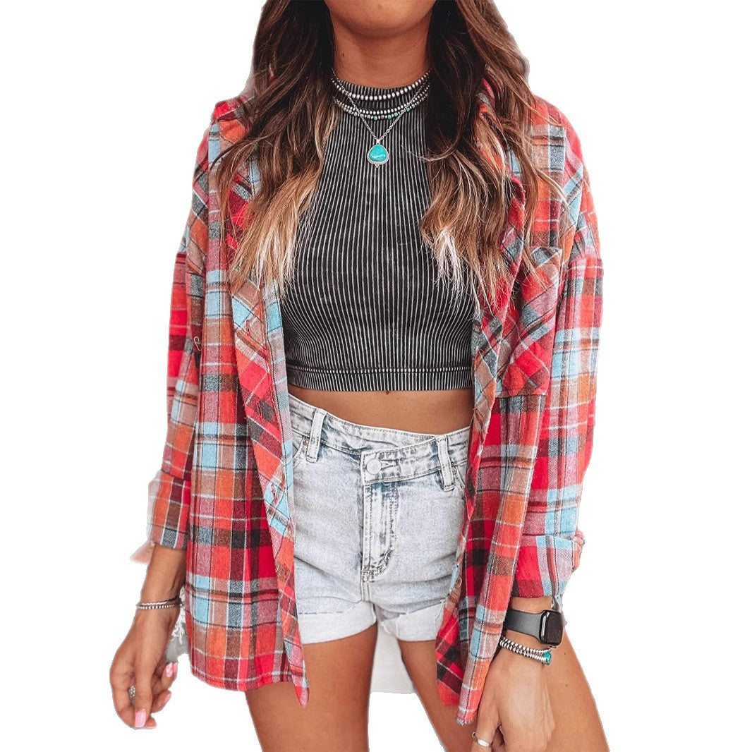 Women's Oversized Checked Flannel Shirt with Chest Pockets and Casual Cut
