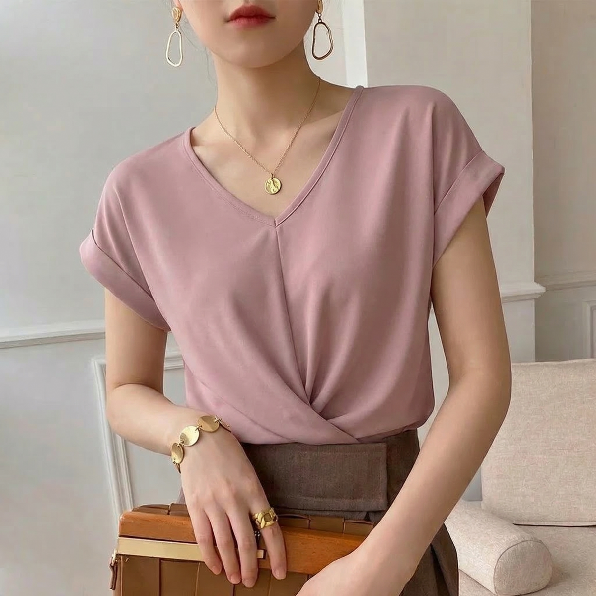 Women's Twist Front Top